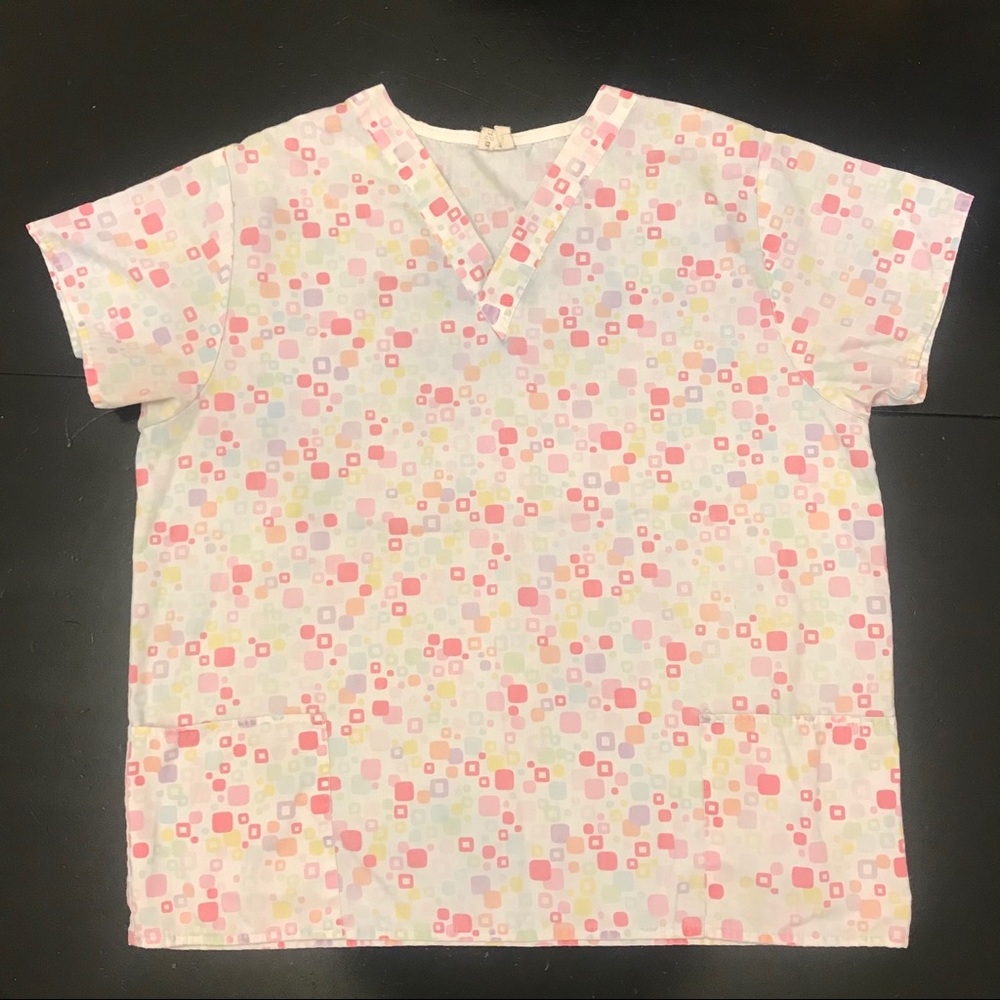 FUNDAMENTALS scrub top